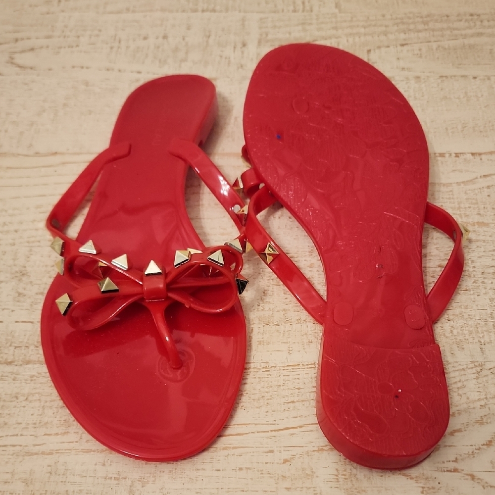 Le Chateau Red Studded Jelly Thong Sandals – Bow Detail Size 9 - Picture 3 of 4